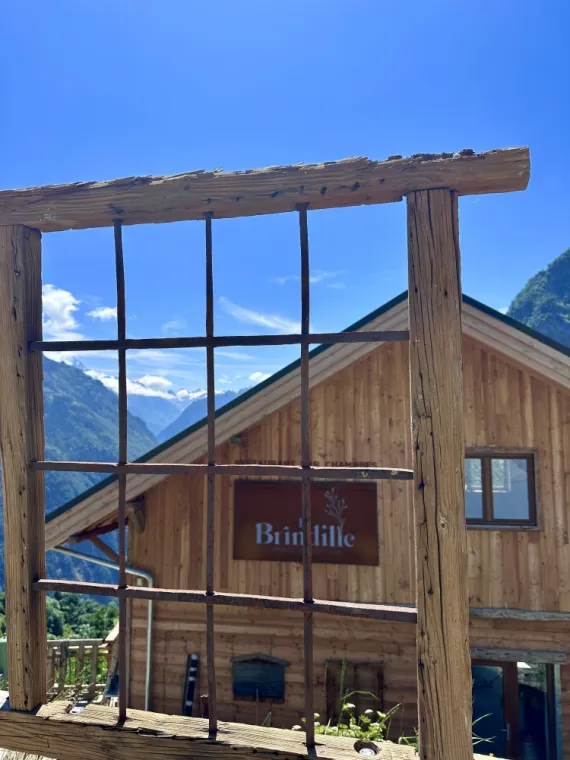Ouverture de l'auberge la Brindille pour Septembre, Villard-Notre-Dame, La Brindille