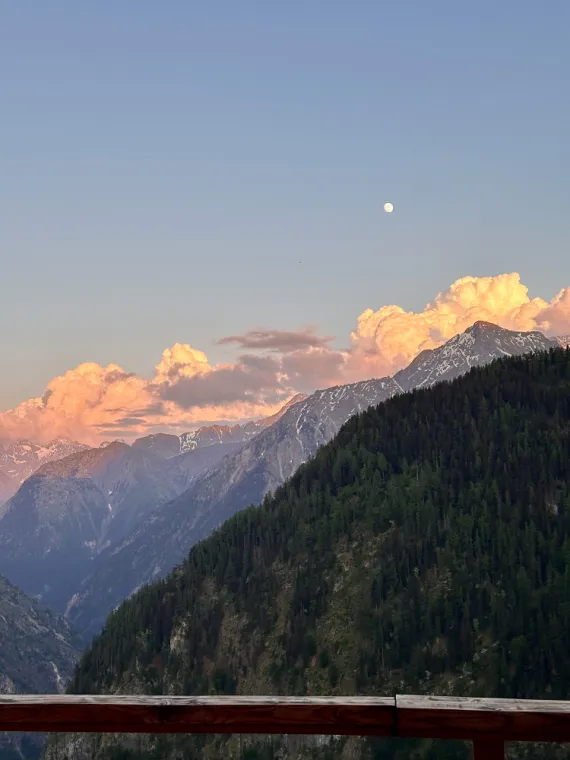 La réouverture de l'auberge pour la saison 2026, Villard-Notre-Dame, La Brindille